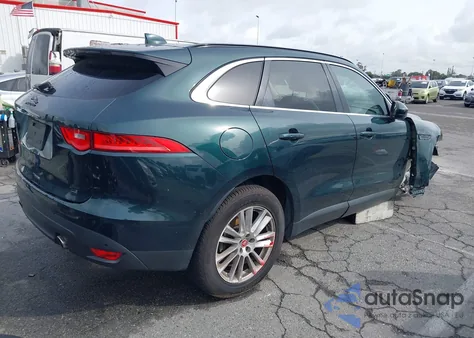 2017 Jaguar F-Pace 35T Prestige z USA, uszkodzony, nr VIN SADCK2BV4HA890850